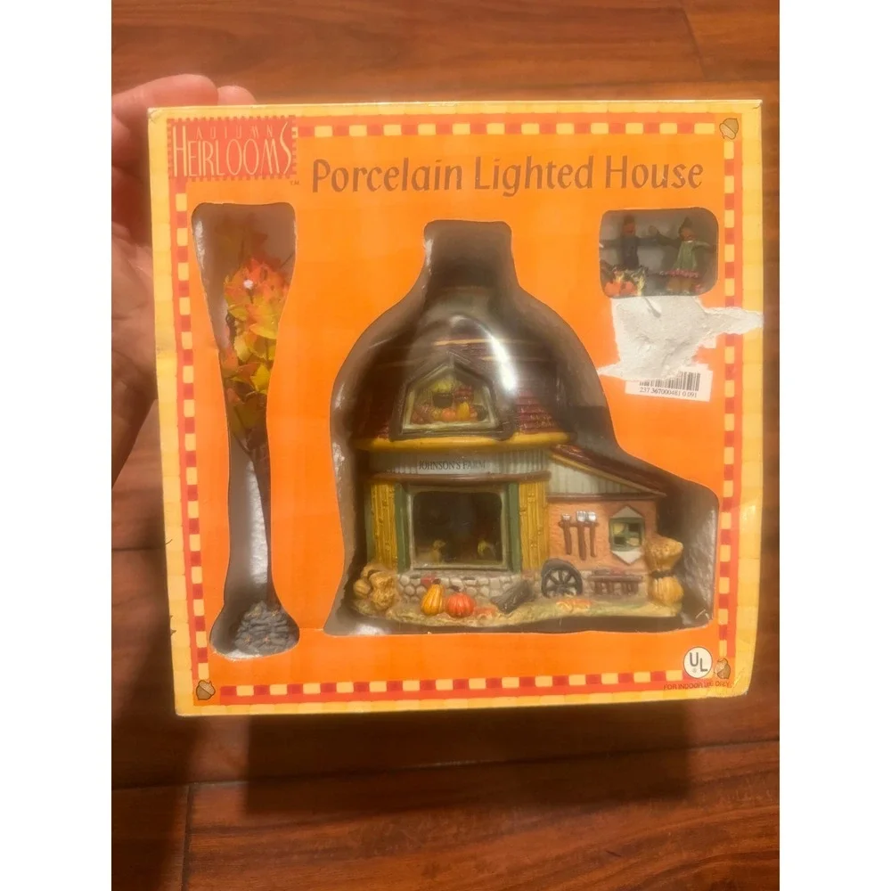 Autumn Heirlooms Porcelain Lighted House Johnsons Farm Fall Village Decor Boxed